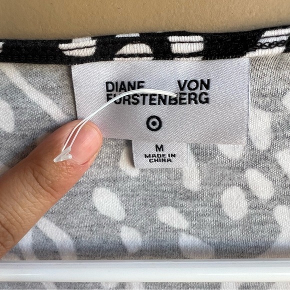 DVF x TargetWomen's Long Sleeve Midi Sea Spots Black Wrap Dress Size M Modest - Picture 3 of 7